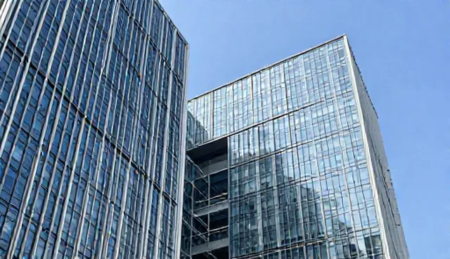 英语学习提示词:两种做法的取舍与影响