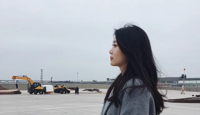 风险控制：提示词在中间的句子分析